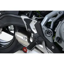 Adhésif anti-frottement R&G RACING platine talon noir (2 pièces) Kawasaki Z650 Soldes